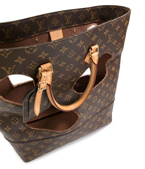 does lv bags ever go on sale|louis vuitton tote bags cost.